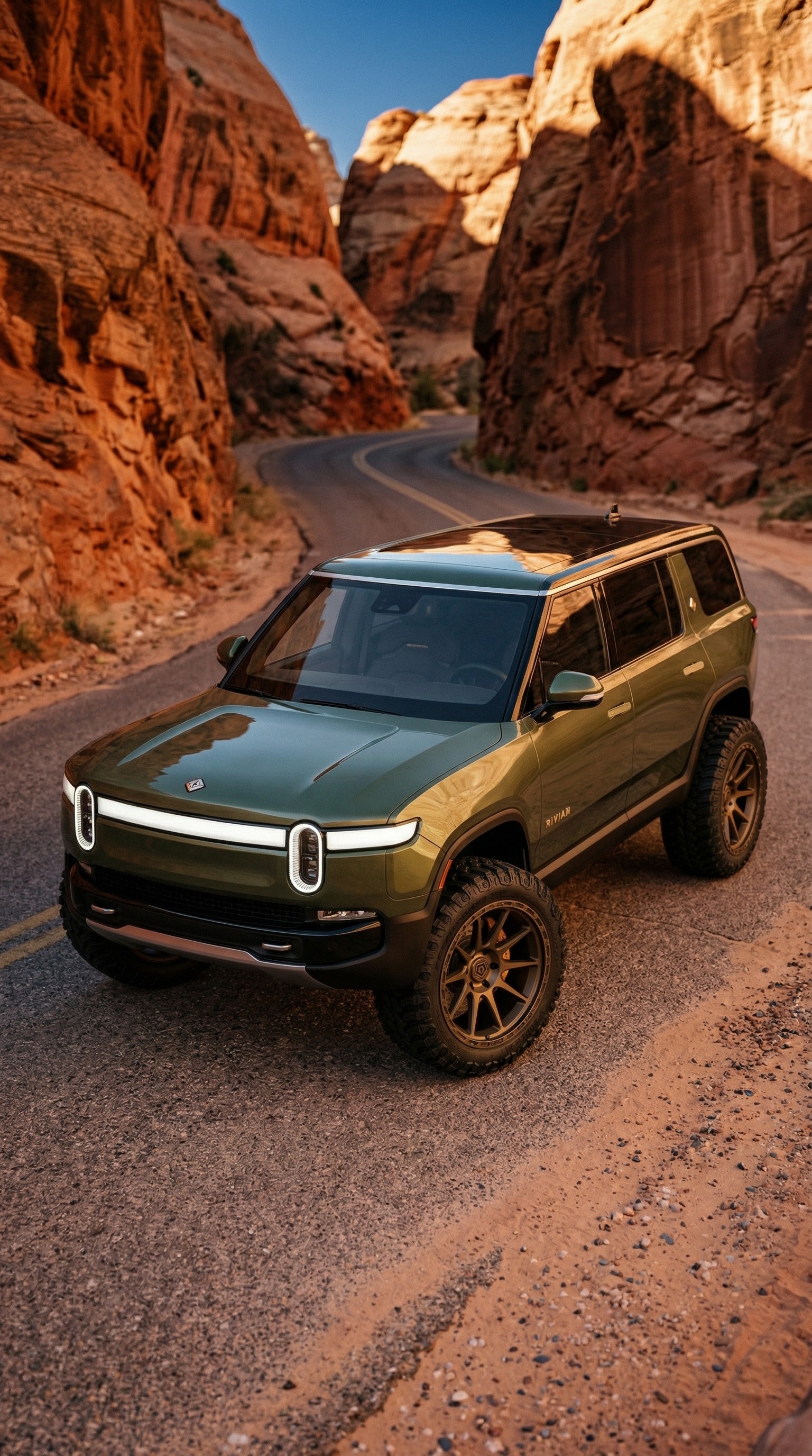 2026 Rivian R1S render